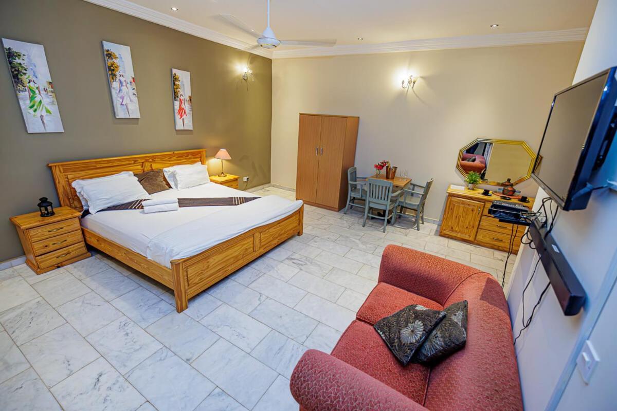 Ocean Villa Heights Brufut Ngoại thất bức ảnh