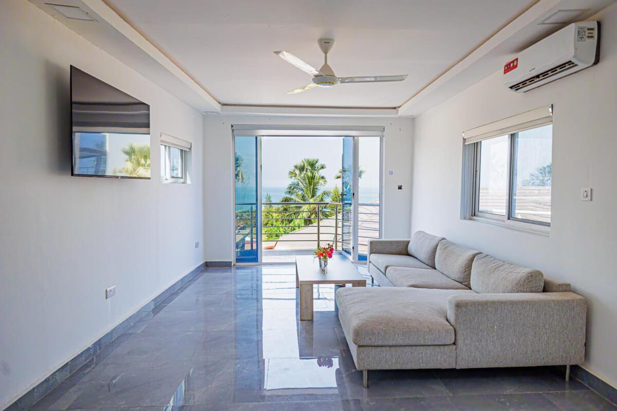 Ocean Villa Heights Brufut Ngoại thất bức ảnh