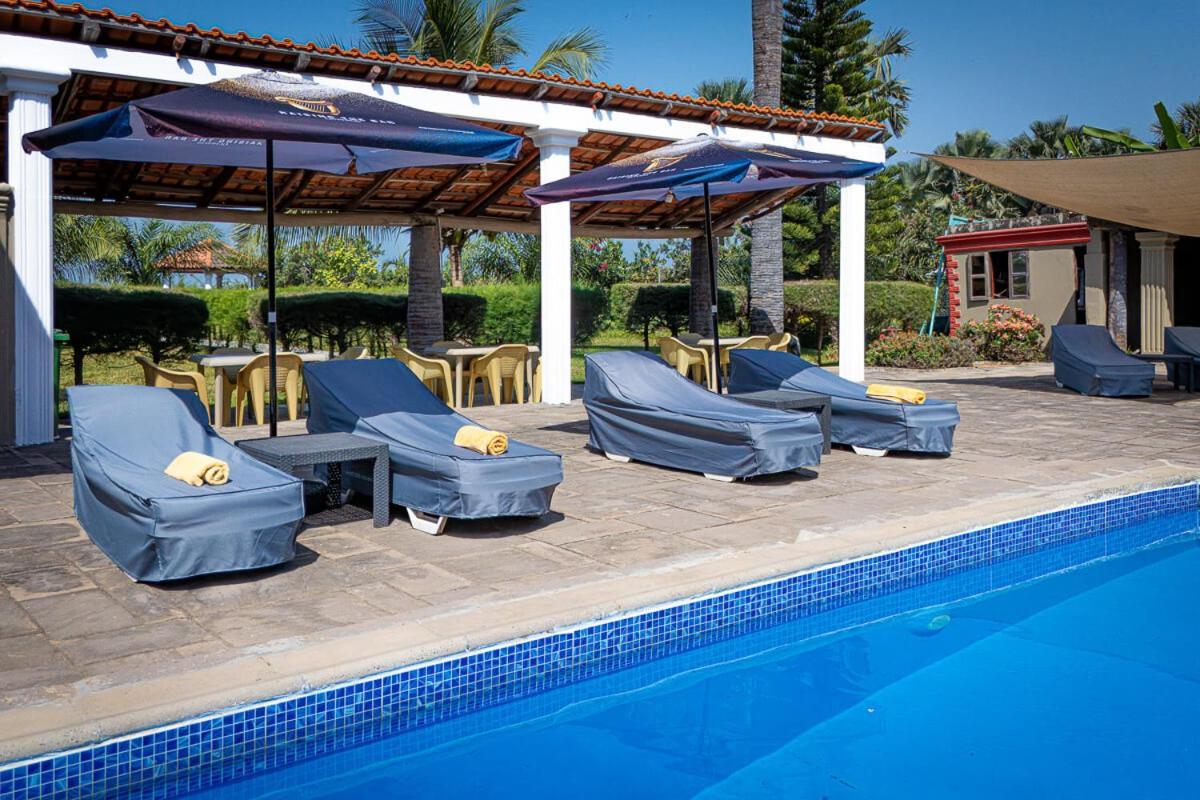 Ocean Villa Heights Brufut Ngoại thất bức ảnh