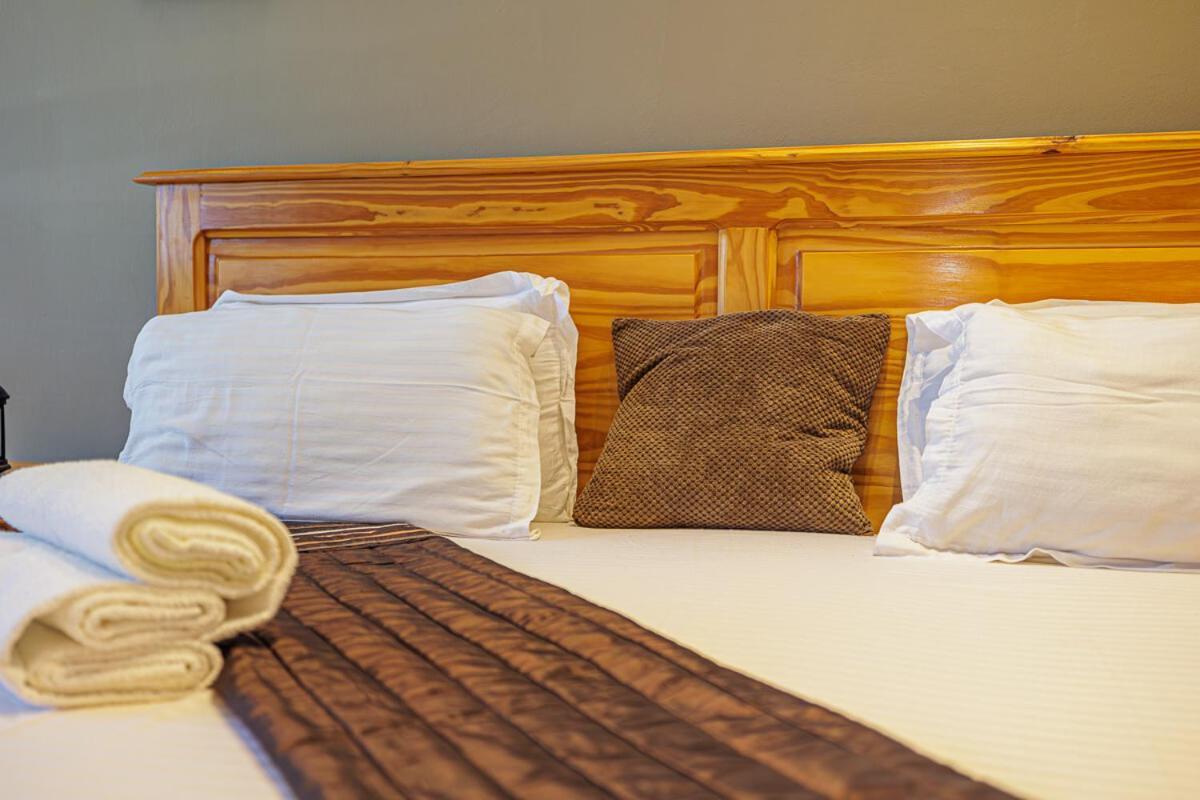 Ocean Villa Heights Brufut Ngoại thất bức ảnh