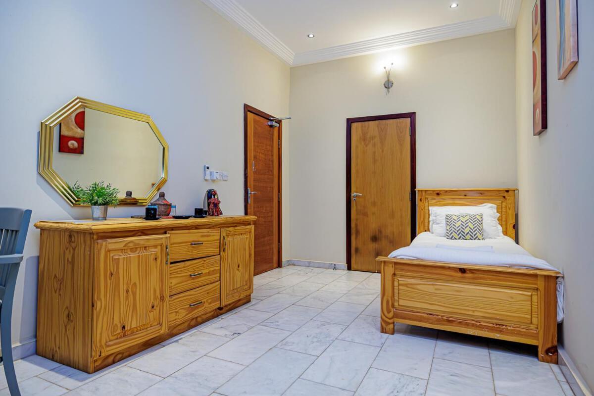 Ocean Villa Heights Brufut Ngoại thất bức ảnh
